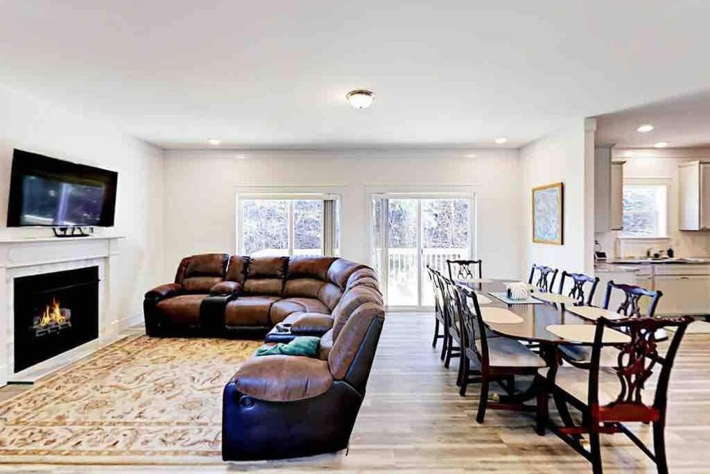 Serenity Views Comfort - Close To City & Parkway! Weaverville Eksteriør billede