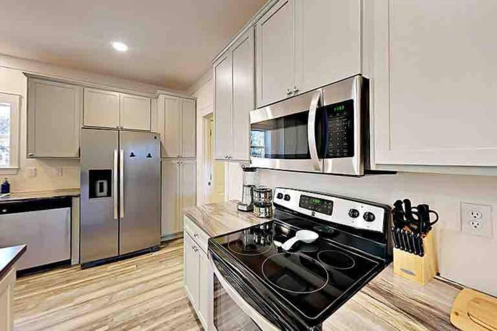 Serenity Views Comfort - Close To City & Parkway! Weaverville Eksteriør billede
