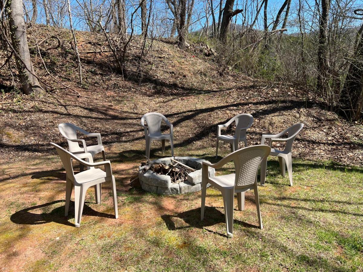 Serenity Views Comfort - Close To City & Parkway! Weaverville Eksteriør billede